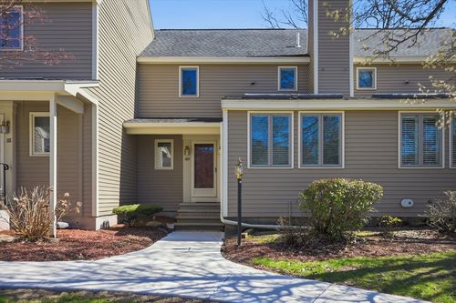 189-189 Brickett Hill Cir, Haverhill, MA, 01830-1585 | Card Image