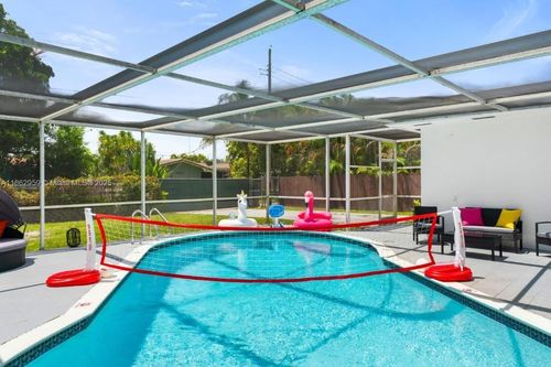4110 Jefferson St, Hollywood, FL, 33021-7335 | Card Image