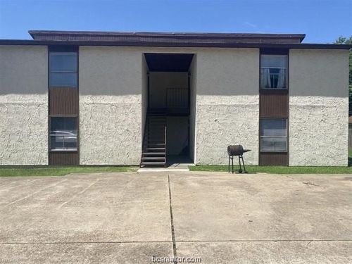 apt-a-1526 Pine Ridge Dr, College Station, TX, 77840-4781 | Card Image