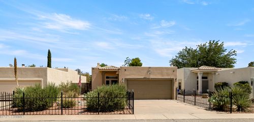 891 Chateau Dr, Las Cruces, NM, 88005-1532 | Card Image