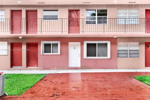 apt-6-1281 W 29th St, Hialeah, FL, 33012-8522 | Card Image