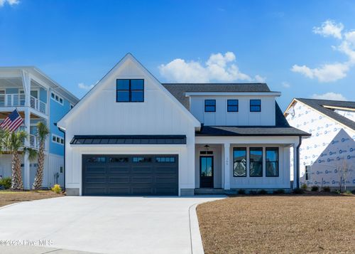 366 Summerhouse Dr, Holly Ridge, NC, 28445-6003 | Card Image