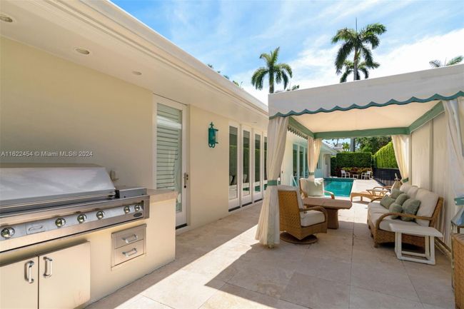 55 Lagorce Cir, House other with 4 bedrooms, 5 bathrooms and null parking in Miami Beach FL | Image 25