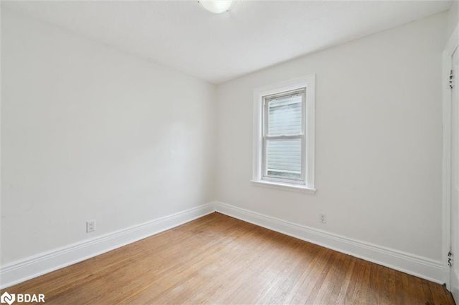 289 Houghton Ave S, House other with 3 bedrooms, 3 bathrooms and 5 parking in Hamilton ON | Image 24