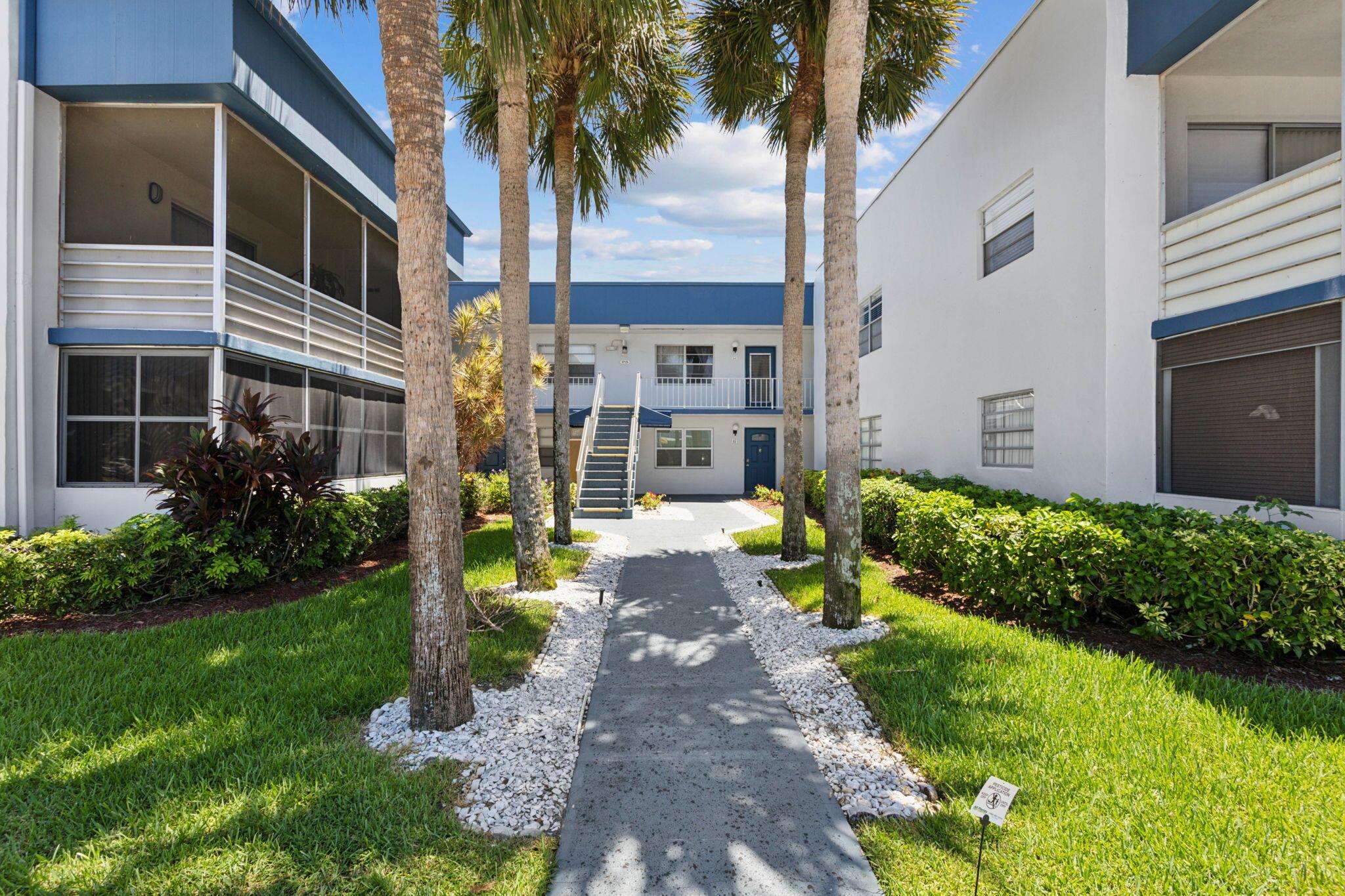 Normandy B , Delray Beach, FL 33484