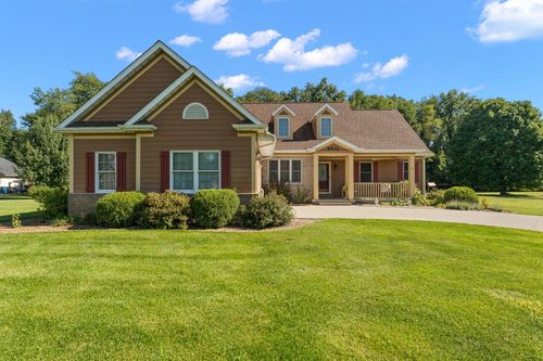 8876 N Lilac St, DeMotte, IN, 46310-9619 | Card Image