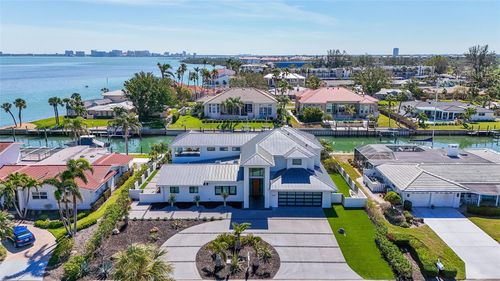 560 Schooner Ln, LONGBOAT KEY, FL, 34228-3728 | Card Image