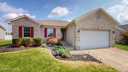 192 Stone Meadow Dr, Mt Washington, KY, 40047-6456 | Card Image