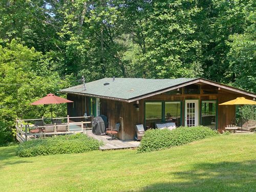 288 Tillamook Ln, Hideaway Hls, OH, 43107 | Card Image