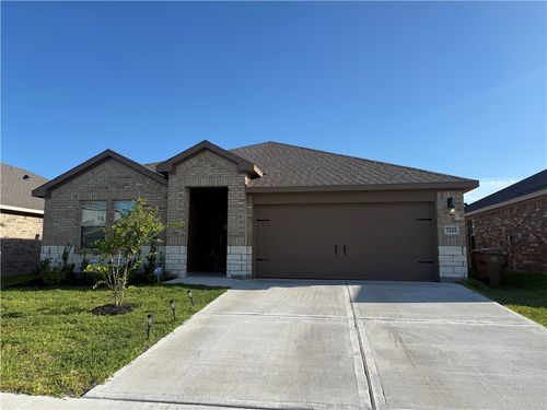 7221 Wilder Ln, Corpus Christi, TX, 78414-1014 | Card Image