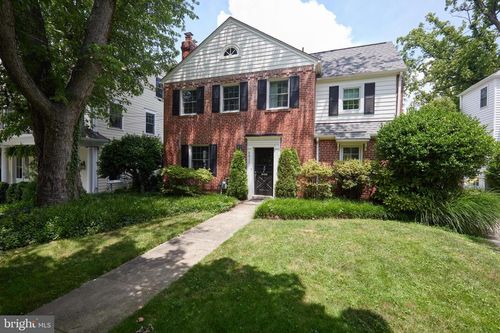 4811 Drummond Ave, CHEVY CHASE, MD, 20815-5428 | Card Image