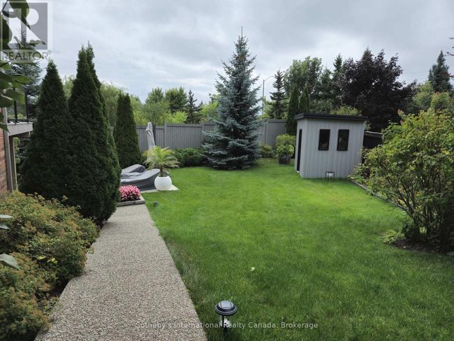 22 Prada Crt, House other with 6 bedrooms, 5 bathrooms and 6 parking in Brampton ON | Image 37