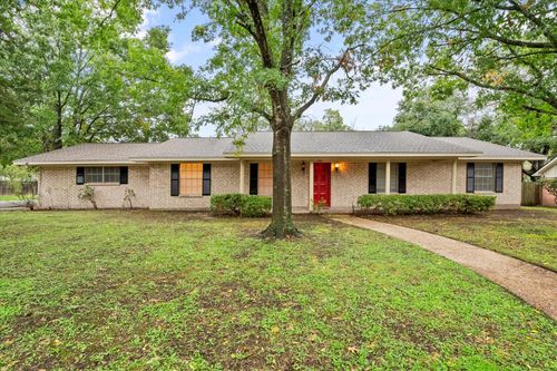 501 Dobbins Rd, Corsicana, TX, 75110-1841 | Card Image