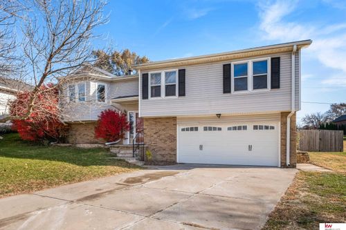 1207 Beaver Lake Blvd, Plattsmouth, NE, 68048-4719 | Card Image