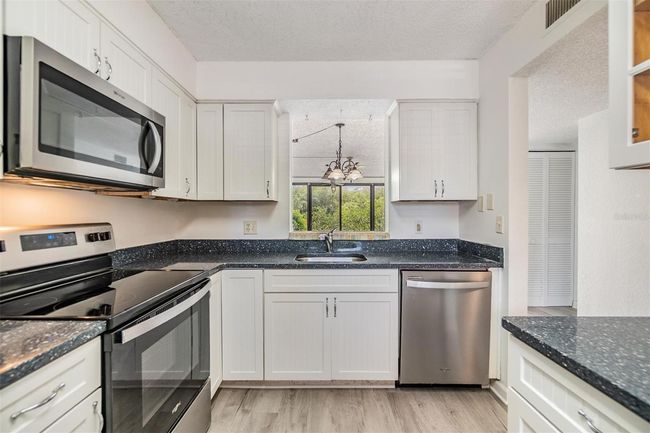 UNIT-1B - 900 Cove Cay Dr, Condo with 2 bedrooms, 2 bathrooms and null parking in CLEARWATER FL | Image 4