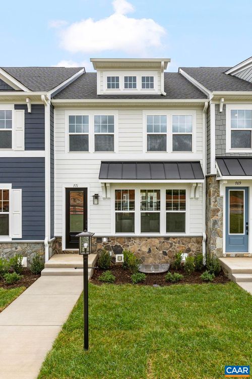 34 Lindley Pl, CHARLOTTESVILLE, VA, 22901 | Card Image