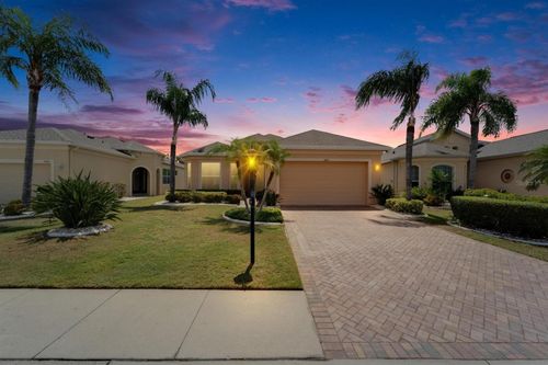 1643 Emerald Dunes Dr, SUN CITY CENTER, FL, 33573-4434 | Card Image