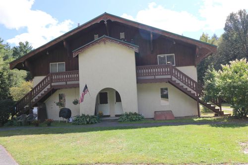 fly-in-149 Airport Rd, Waitsfield, VT, 05673-6109 | Card Image
