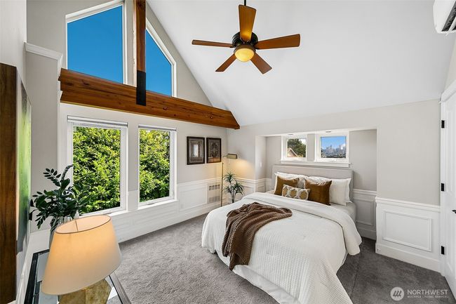 4314 Linden Ave N, Townhouse with 3 bedrooms, 4 bathrooms and 1 parking in Seattle WA | Image 15
