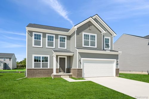 54759 Heron Cir, New Baltimore, MI, 48047-2827 | Card Image