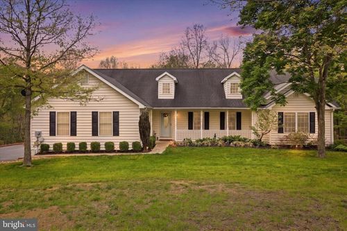 354 Cielo Ln, BERKELEY SPRINGS, WV, 25411-7125 | Card Image