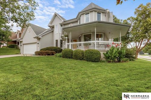 501 N Polk Cir, Papillion, NE, 68046-4376 | Card Image