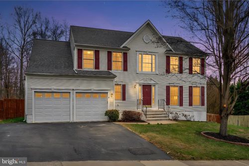 6 Goal Ct, STAFFORD, VA, 22554-8815 | Card Image