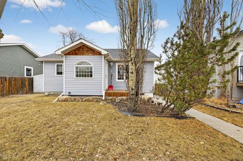 1617 Alberta St, Crossfield, AB, T0M0S0 | Card Image