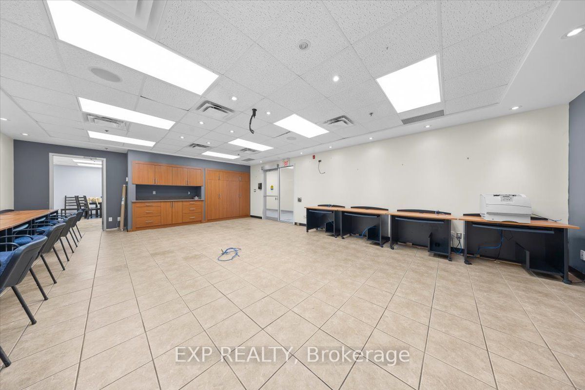 Commercial Lease in Perth 4