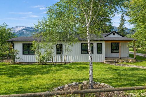 360 W River Rd, Hamilton, MT, 59840-9362 | Card Image