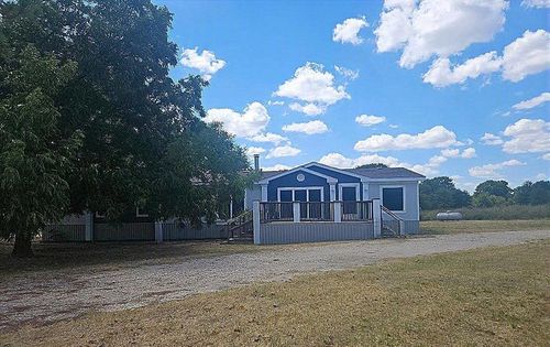 585 County Road 113, Clyde, TX, 79510-4837 | Card Image