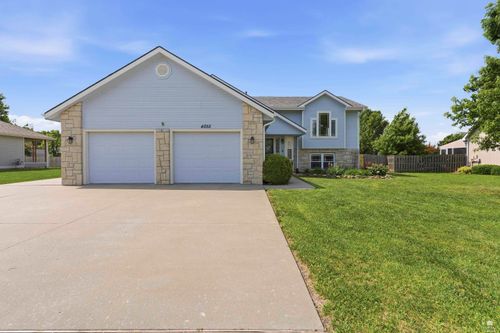 4055 Bald Eagle Drive, Manhattan, KS, 66502 | Card Image