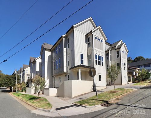 1053 Margaret Brown St, Charlotte, NC, 28202-1147 | Card Image
