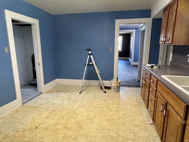 325 W Linden Ave, Home with 3 bedrooms, 2 bathrooms and null parking in Logansport IN | Image 12