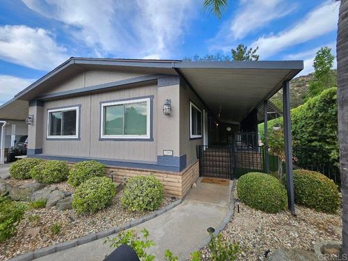 spc-291-8975 Lawrence Welk Dr, Escondido, CA, 92026-6430 | Card Image