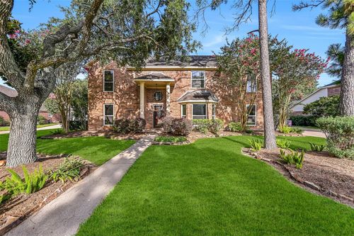 513 Meadow Bend Dr, Friendswood, TX, 77546-2494 | Card Image