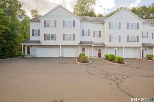 14-11 Mannions Ln, Danbury, CT, 06810-3108 | Card Image