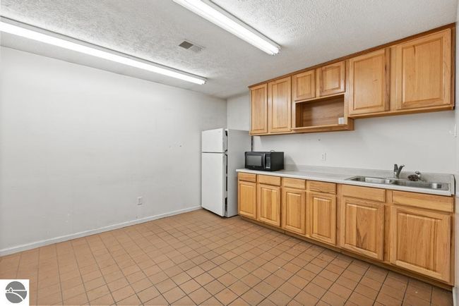 9821 N Us Highway 31, Home with 0 bedrooms, 0 bathrooms and null parking in Ellsworth MI | Image 12