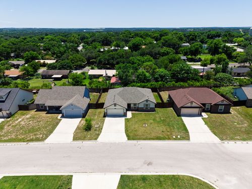 1124 Limestone Dr Drive, Lampasas, TX, 76550 | Card Image