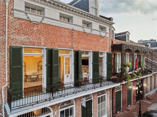 2a-818 Bourbon St, New Orleans, LA, 70116-3107 | Card Image