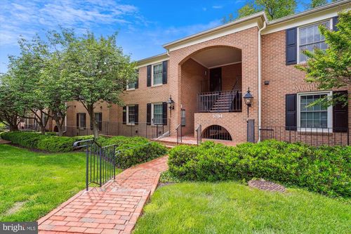 t-2-10-5704 Brewer House Cir # T-2-10, ROCKVILLE, MD, 20852 | Card Image