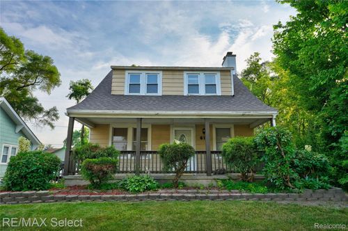 619 Frank St, Flint, MI, 48504-4847 | Card Image
