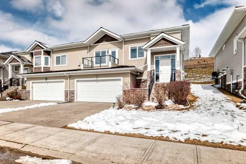 520 Rocky Vista Gdns Nw, Calgary, AB, T3G0B7 | Card Image
