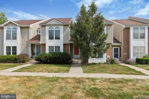 121 Teakwood Ct, East Norriton, PA, 19401-1638 | Card Image