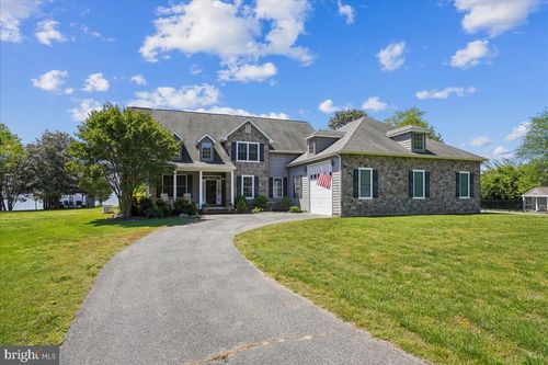 12195 Potomac View Rd, NEWBURG, MD, 20664-6301 | Card Image