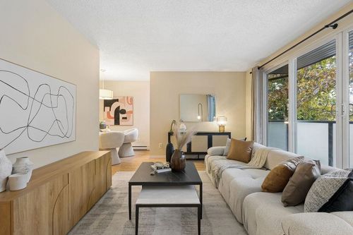 2-224 E 12th Avenue, Vancouver, BC, V5T2G9 | Card Image
