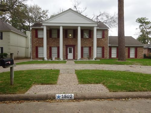 1502 Big Horn Dr, Houston, TX, 77090-1861 | Card Image