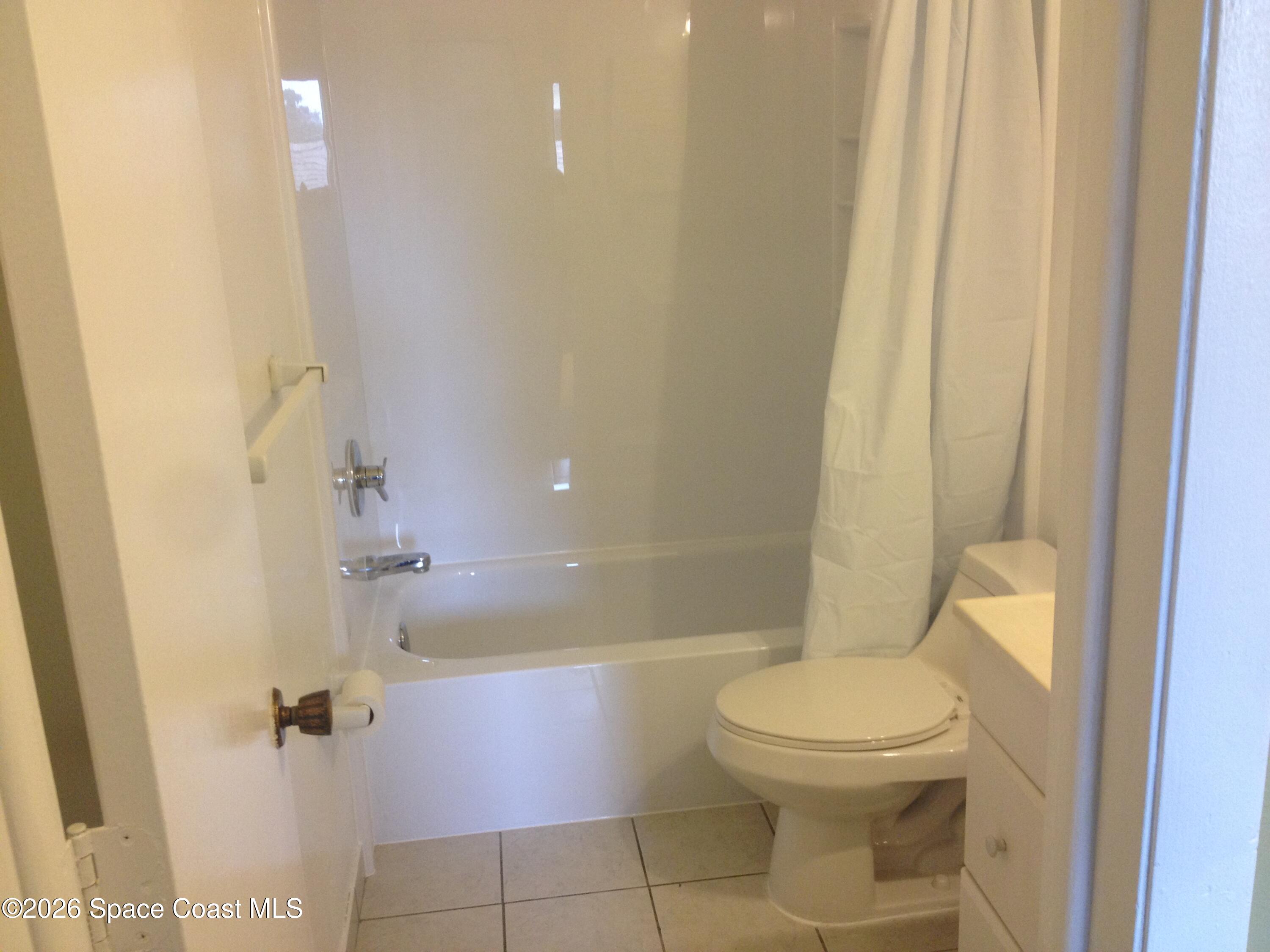 Residential Lease in Palm Bay 5
