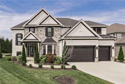 3450 Rembrandt Ln, Pepper Pike, OH, 44124-5764 | Card Image