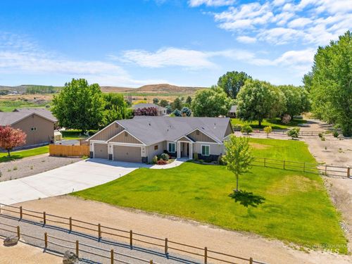 7253 River View Dr, Marsing, ID, 83639-5111 | Card Image